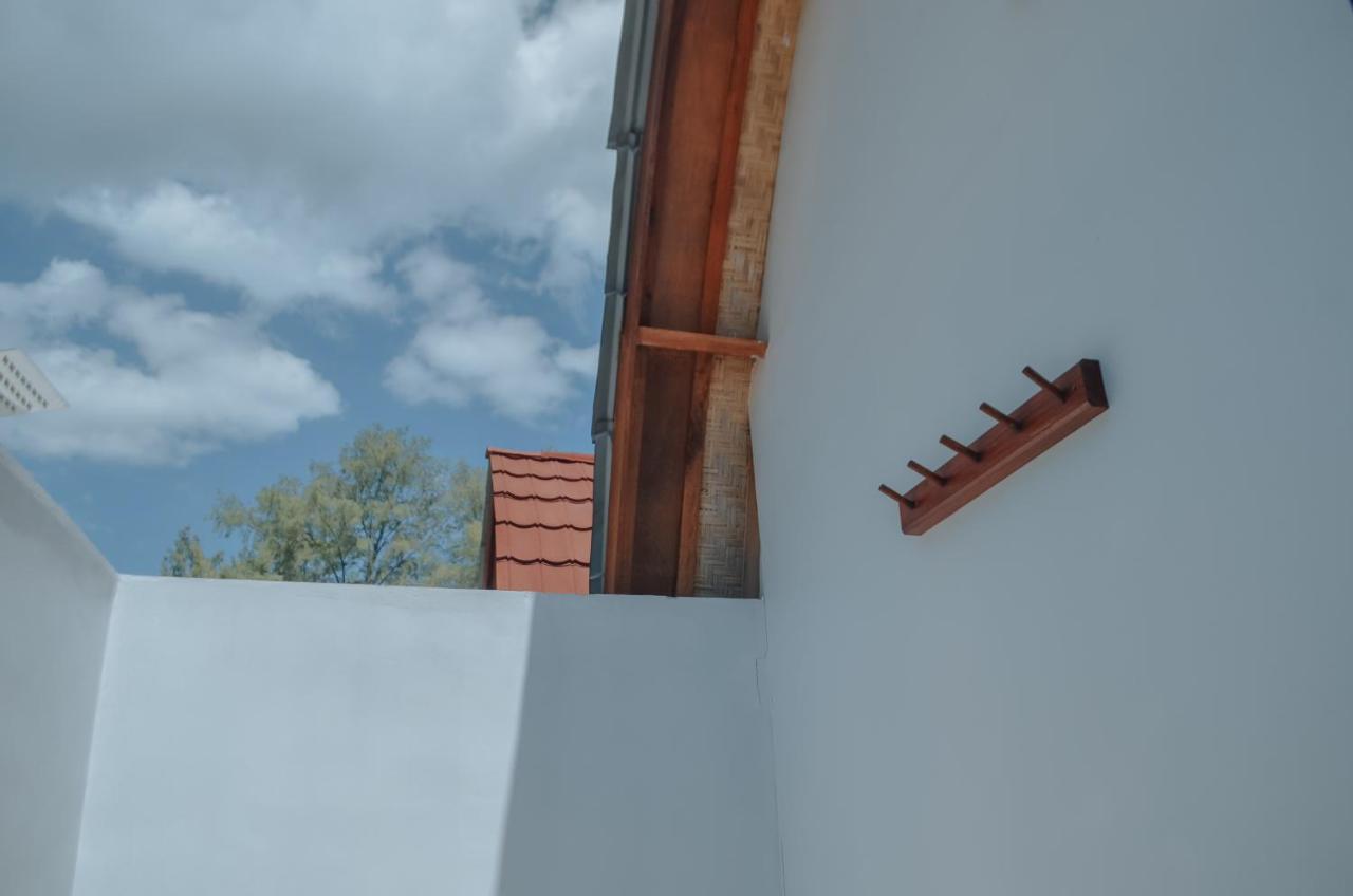 Laba Laba Bungalow Gili Meno Exterior foto